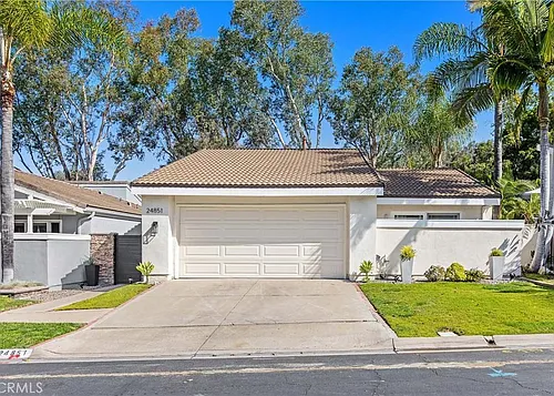 24851 Woodside Ln Photo 1