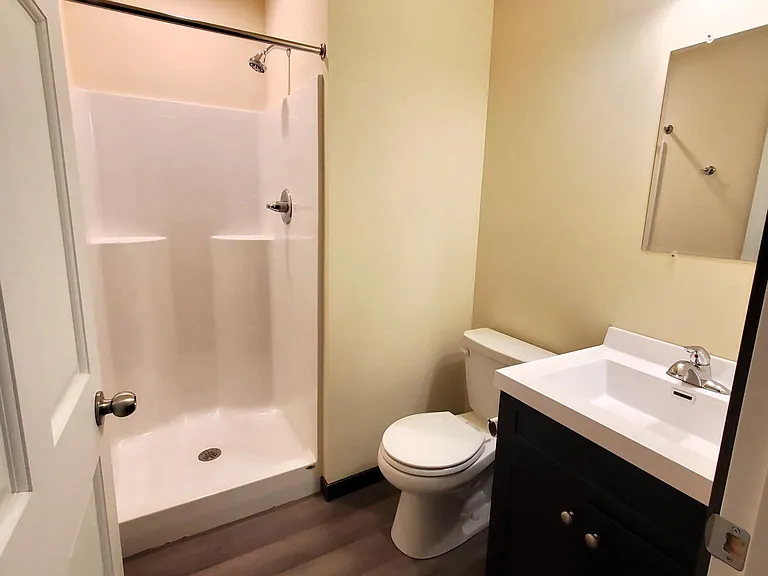 301 S Wasson Ln #D — Photo 7