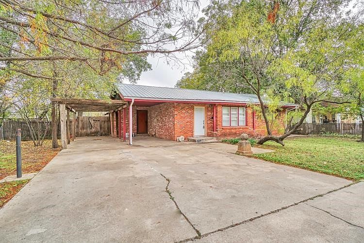 602 W Sproat St, Mangum, OK 73554 Zillow