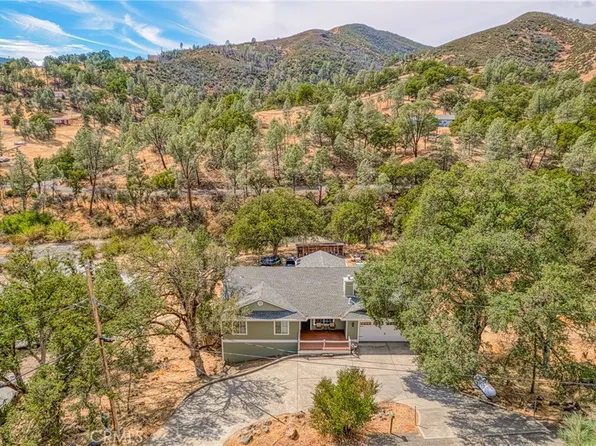 3409 Wolf Creek Rd, Clearlake Oaks, CA 95423