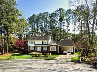 1305 Lennox Pl, Raleigh, NC 27612