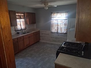 242 Jackson Ave, Elyria, OH 44035
