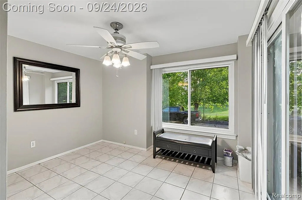 37327 Golfview Dr — Photo 4
