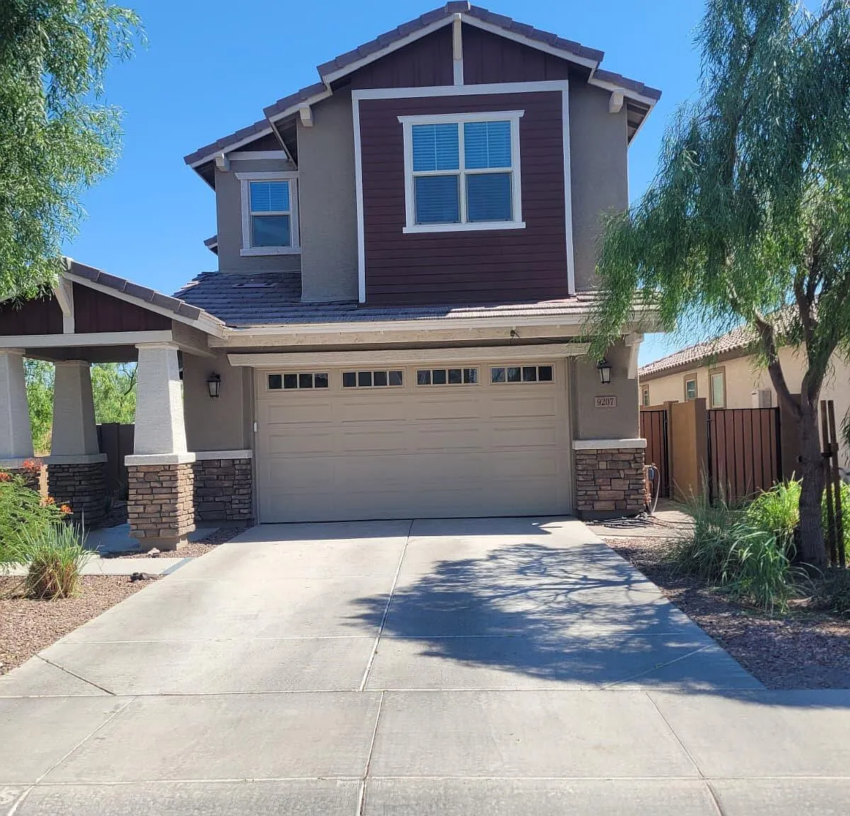 4 bed, 2.5 bath, 2579 sqft, $2,800 — Photo 1