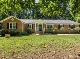 4800 Landaff Dr, Greensboro, NC 27406
