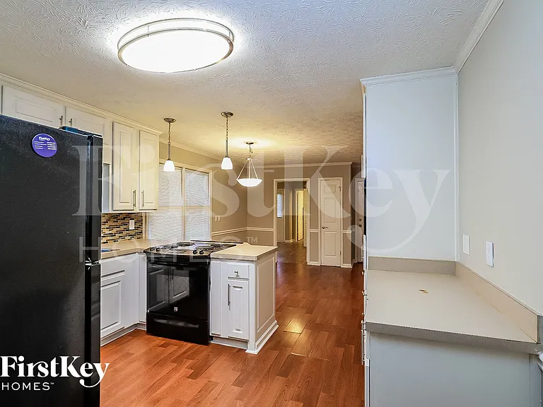 600 Inglenook Dr — Photo 5