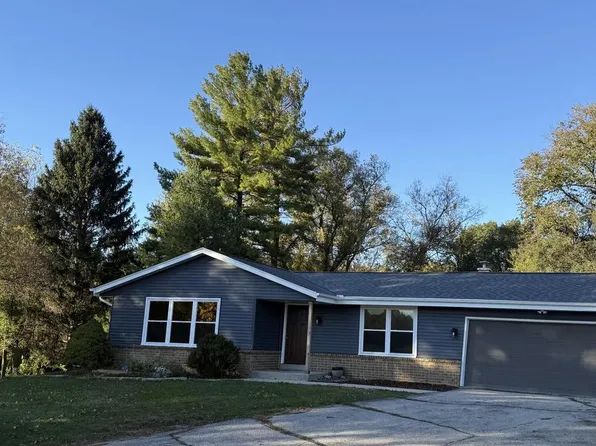 3232 Willow Creek ROAD, Colgate, WI 53017