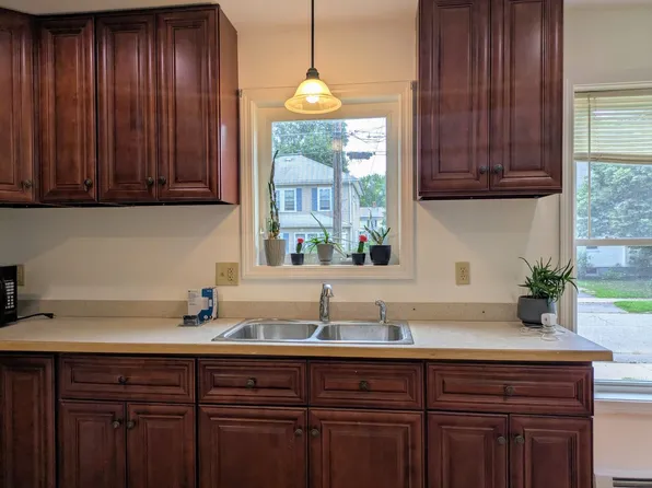 55 Boys Ave, 55 Boys Ave #A, Rogers, CT 06263