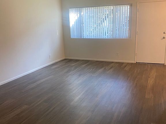 4th image of 1587 Coriander Dr APT B