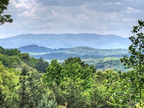 5th image of 560 Endless View Rd