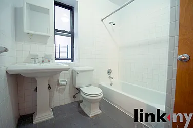 Rented by Link NY Realty