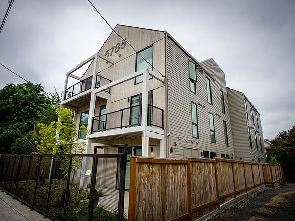 2nd image of 5785 N Greeley Ave #110