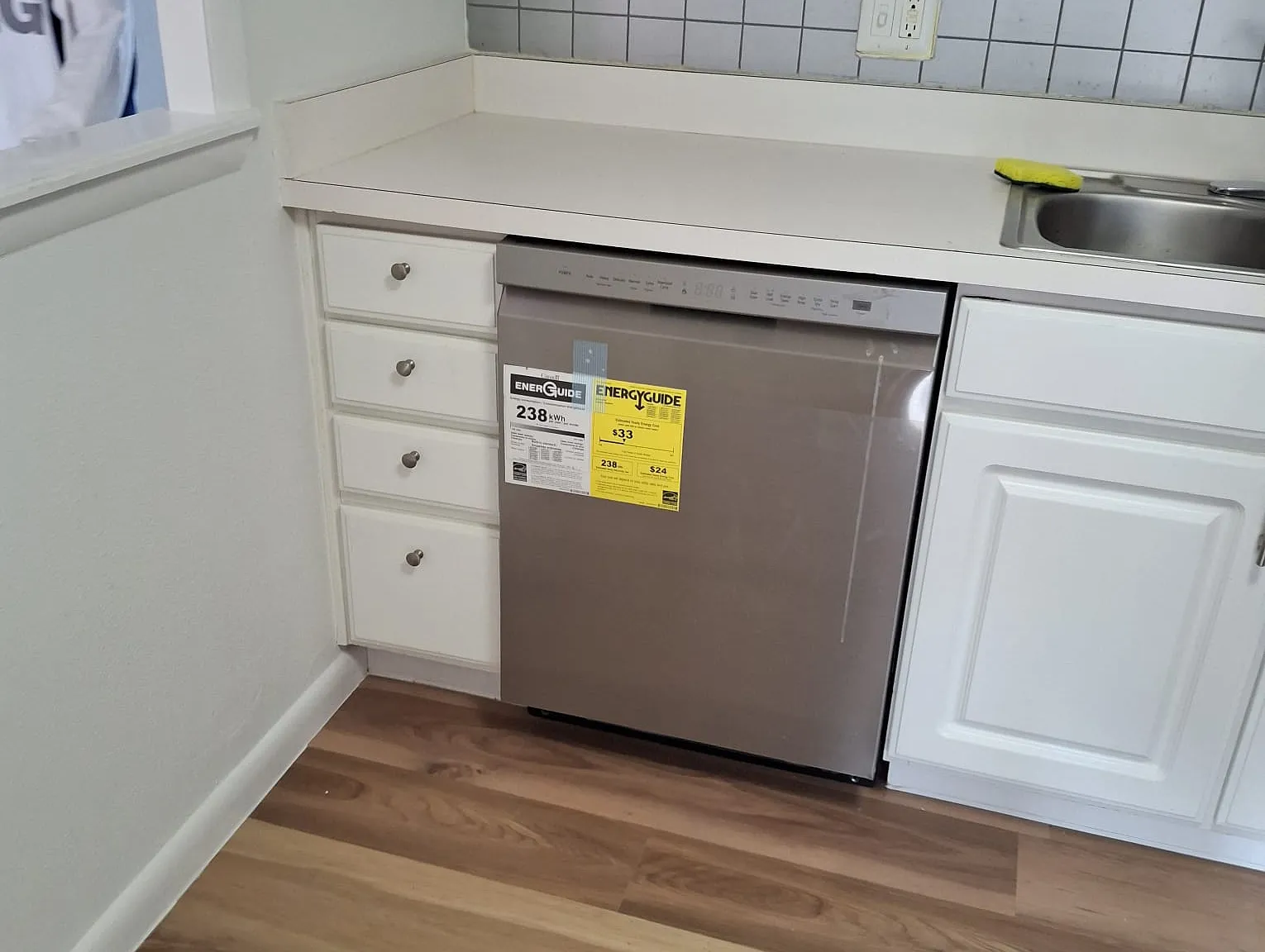 2 bed, 1329 sqft, $1,350 — Photo 3