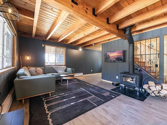 3rd image of 10185 Juniper Way