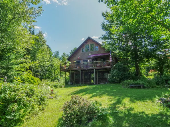 8 Frost Road, Dover-Foxcroft, ME 04426