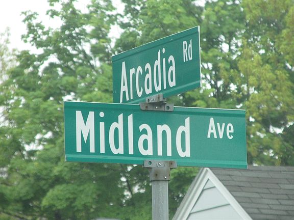 5th image of 34 Midland Ave #1X