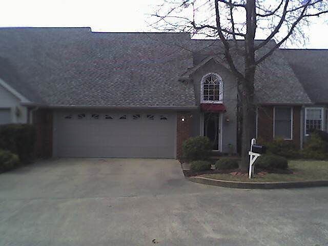 1st image of 9 Acorn Ln NE