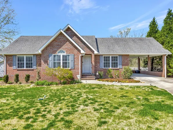 210 Auburn Hills Dr, Woodbury, TN 37190