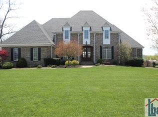 202 Whispering Brook Dr, Nicholasville, KY 40356