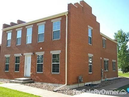 1st image of 2050 Knight St