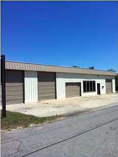 1st image of 206 S Highway 29