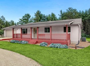 W2527 Davis Creek Rd, Melrose, WI 54642