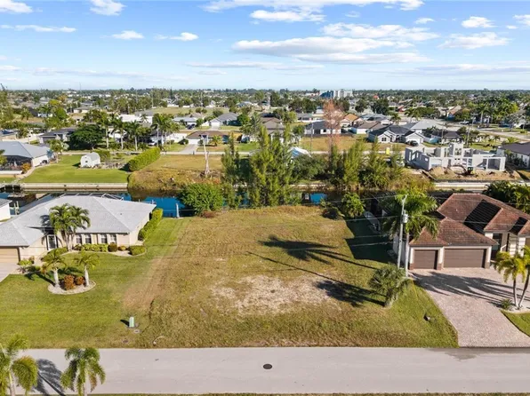 1613 SW 28th Ter, Cape Coral, FL 33914