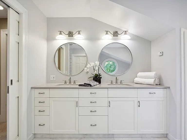 3229 Casco Cir — Photo 14