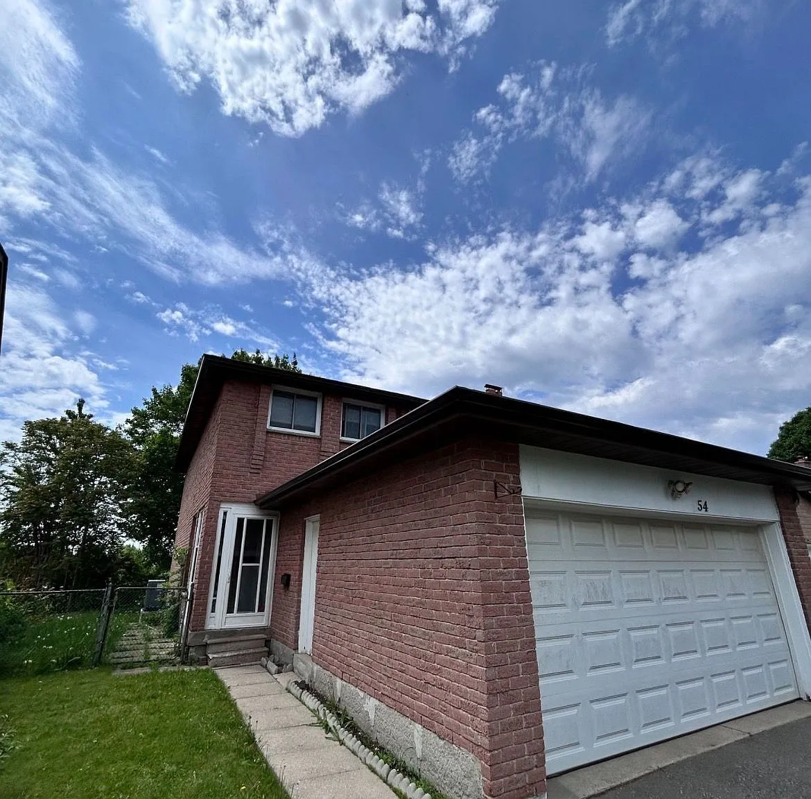 3 bed, $2,500 — Photo 2