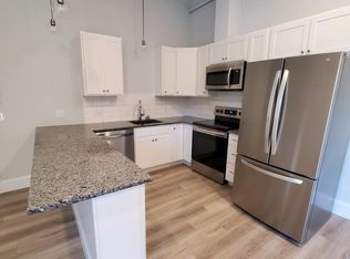422 Main St #5, Wakefield, RI 02879