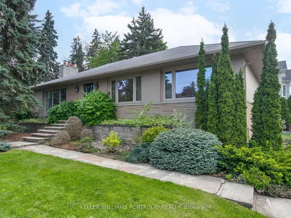 29 Winlock Park, Toronto, ON M2M 1Z1