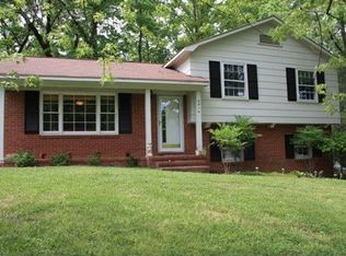 6814 Old Forge Dr, Charlotte, NC 28226