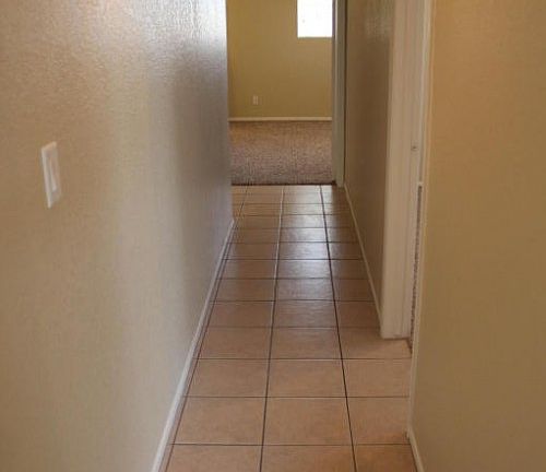 4th image of 7665 W Sells Dr