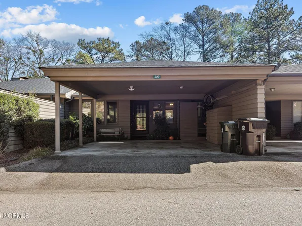 209 Cove Court, Aberdeen, NC 28315