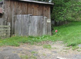 1071 Ragan Rd, Trade, TN 37691