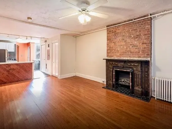 343 1/2 8th St, Jersey City, NJ 07302