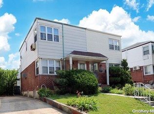 6721 197th St, Fresh Meadows, NY 11365