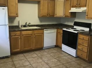 4011 Pickfair Rd, Springfield, IL 62703