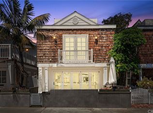 215 34th St #1, Newport Beach, CA 92663