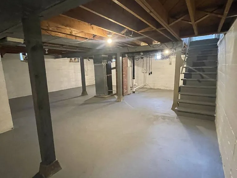 6147 E Boston St — Photo 9
