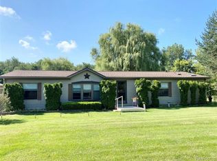 7270 Mayville Rd, Marlette, MI 48453