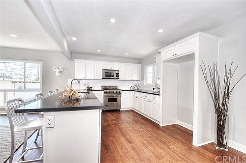5th image of 605 Jasmine Ave
