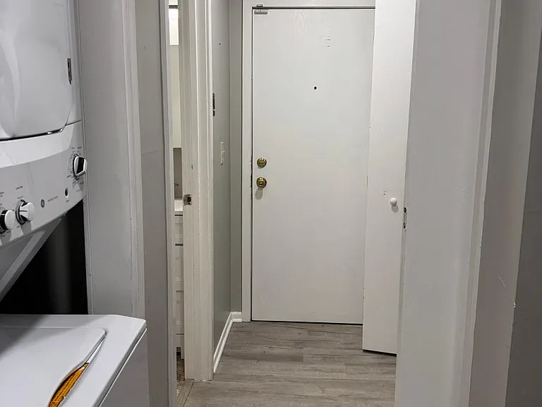 121 Cluff Crossing Rd #11 — Photo 16