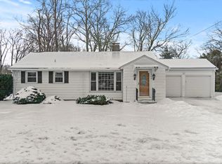 98 Clintonville Rd, North Haven, CT 06473