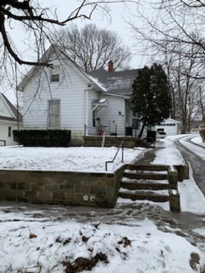 444 N 12th St photo 1