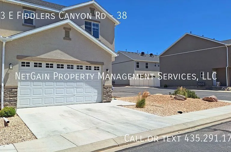 173 E Fiddlers Canyon Rd #38 — Photo 2