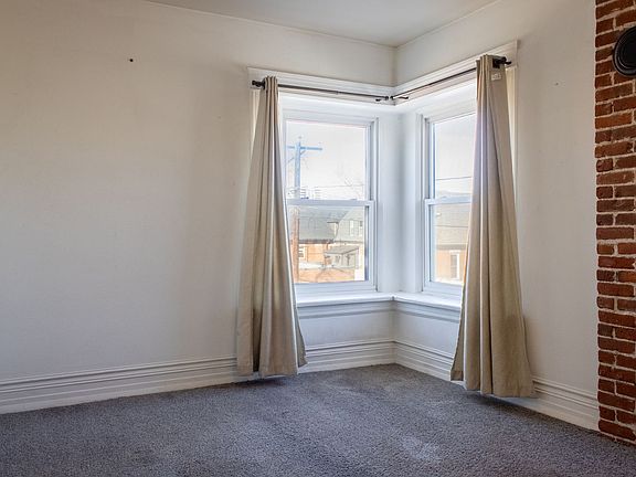 3rd image of 310 E Maple Ave #M3
