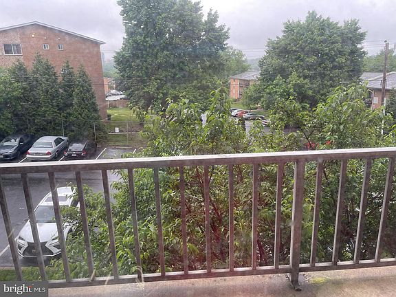 3rd image of 431 N Armistead St APT 202
