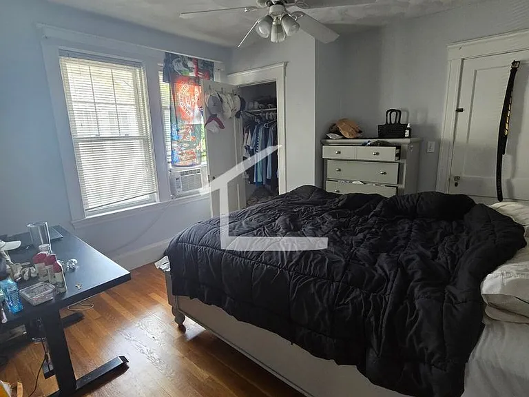 230 Lake St #2 — Photo 6