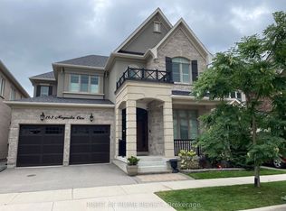 163 Magnolia Cres, Oakville, ON L6M 0Z8